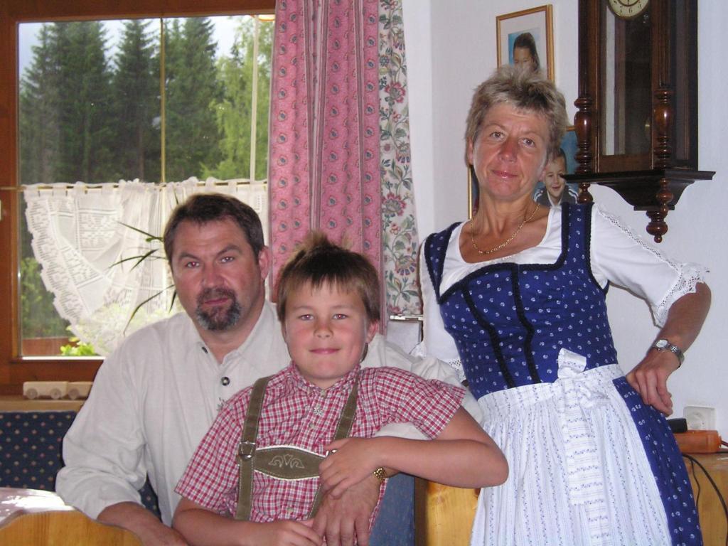 Ferienhaus Rosi Sankt Martin am Tennengebirge Esterno foto